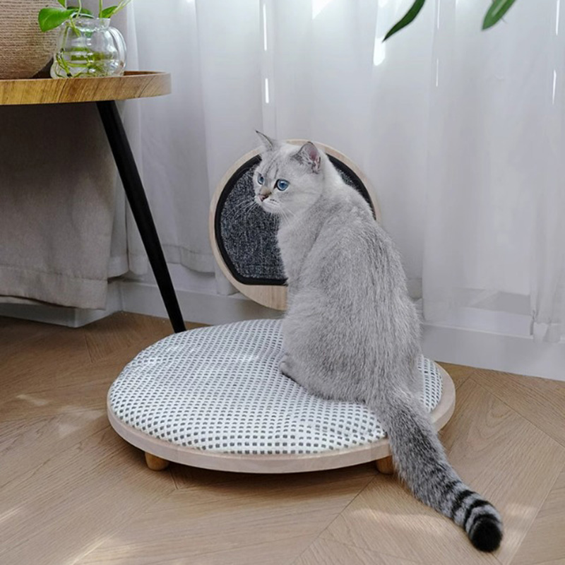 Nead leaba cat cluthar adhmaid soladach le bord scríobtha Nead leaba cat cluthar adhmaid soladach le bord scríobtha