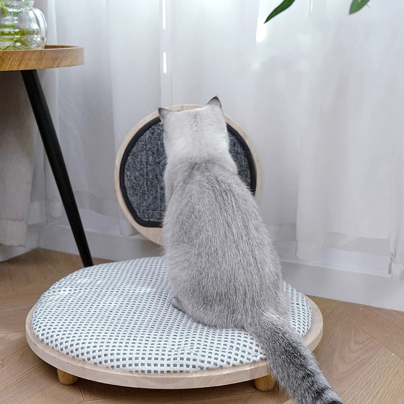 Nead leaba cat cluthar adhmaid soladach le bord scríobtha Nead leaba cat cluthar adhmaid soladach le bord scríobtha