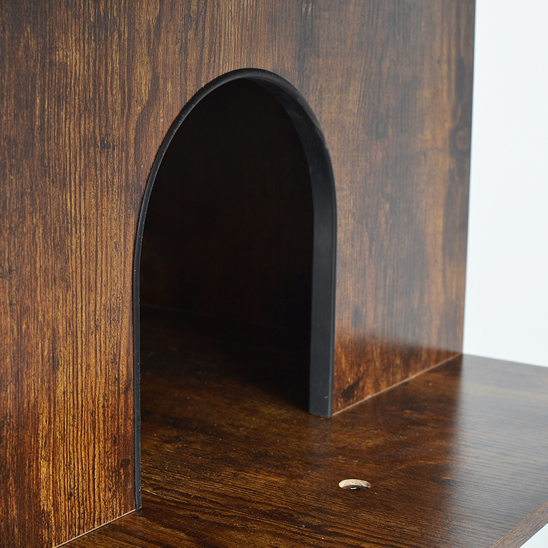 Adhmad nua -aimseartha agus cat miotail Túr Túr faoi Dhíon le Hammock Adhmad nua -aimseartha agus cat miotail Túr Túr faoi Dhíon le Hammock